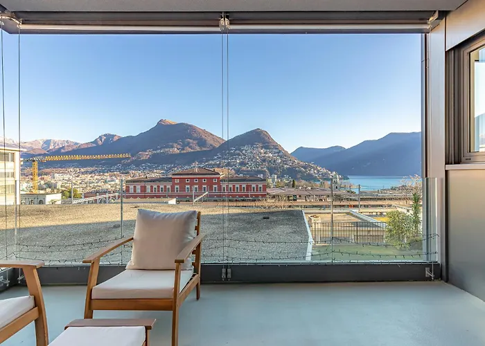 Imperial Of 3 With A View Behind The Station And 10 Min From The Of * Lugano