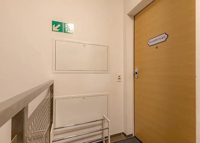 דירה Imperial Of 3 With A View Behind The Station And 10 Min From The Of