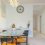 Imperial Of 3 With A View Behind The Station And 10 Min From The Of Apartment Lugano