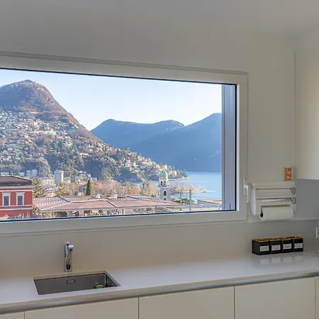 Imperial Of 3 With A View Behind The Station And 10 Min From The Of Apartament Lugano