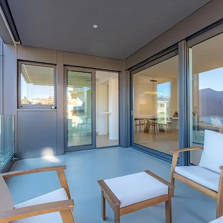 Imperial Of 3 With A View Behind The Station And 10 Min From The Of *