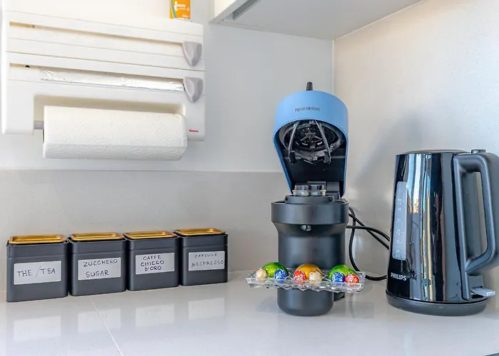 Imperial Of 3 With A View Behind The Station And 10 Min From The Of * 盧加諾